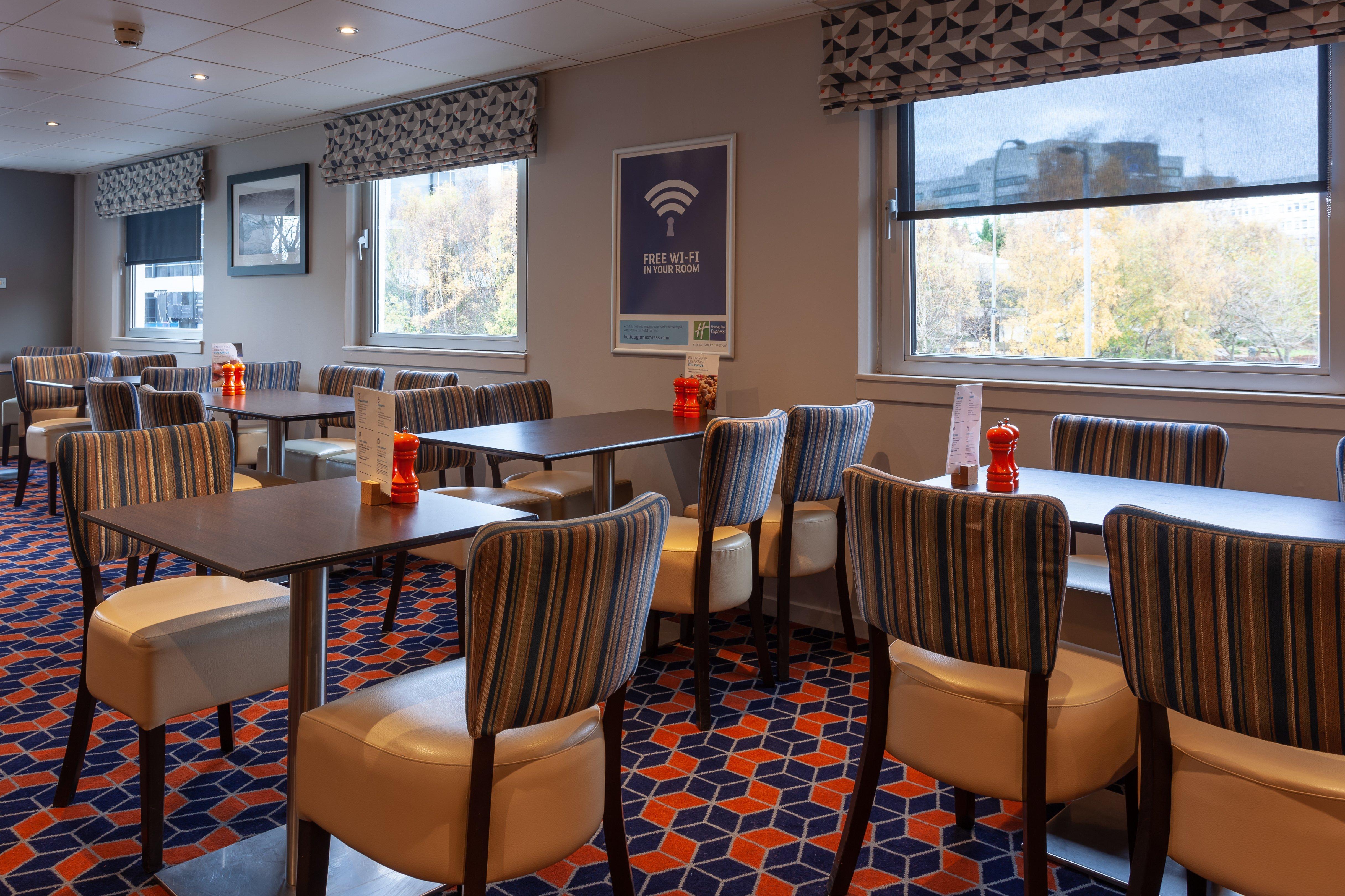 Holiday Inn Express - Glasgow - City Ctr Theatreland By Ihg Bagian luar foto