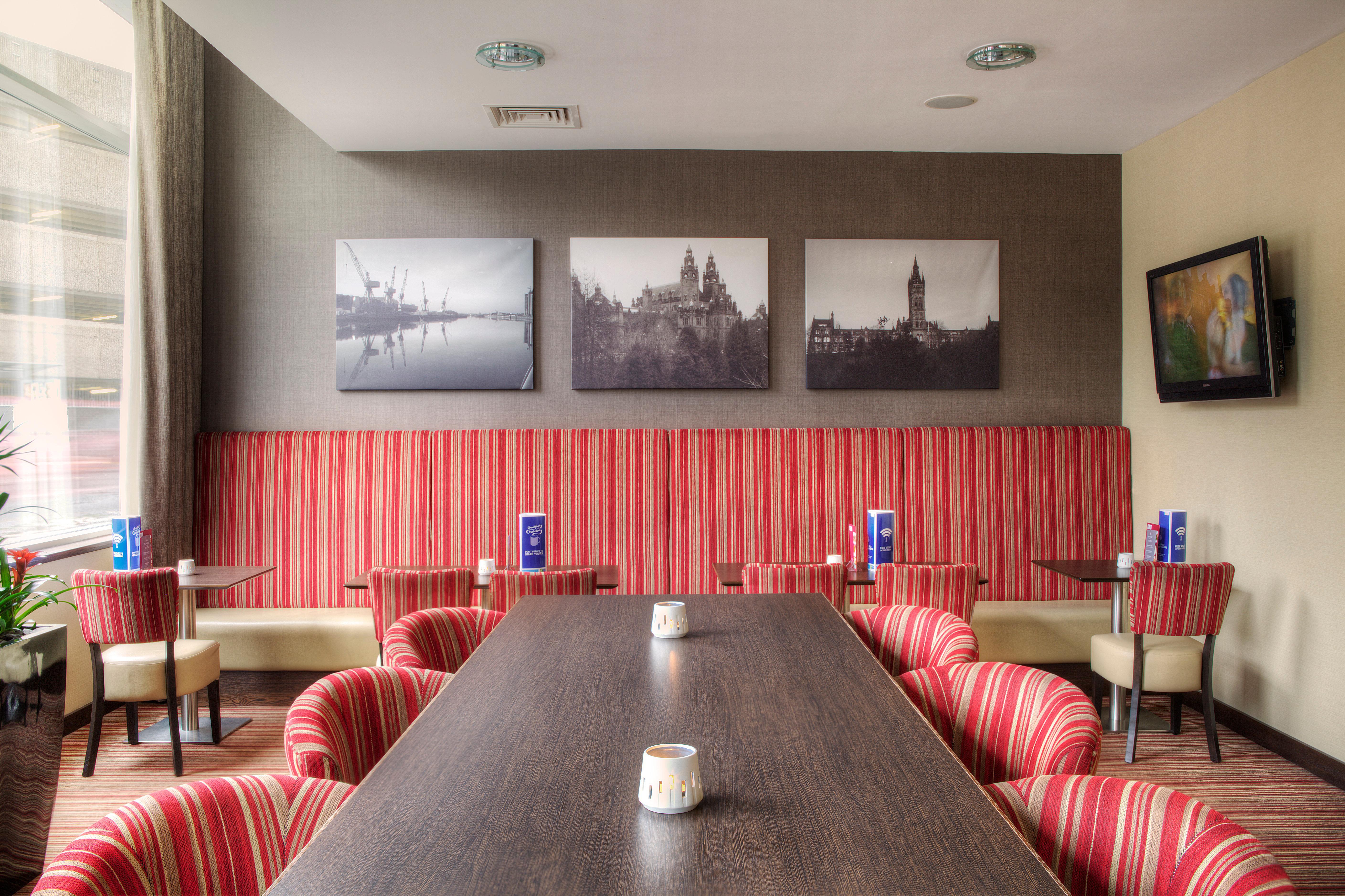 Holiday Inn Express - Glasgow - City Ctr Theatreland By Ihg Bagian luar foto